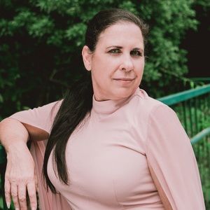 Meet your Posher, Deisy